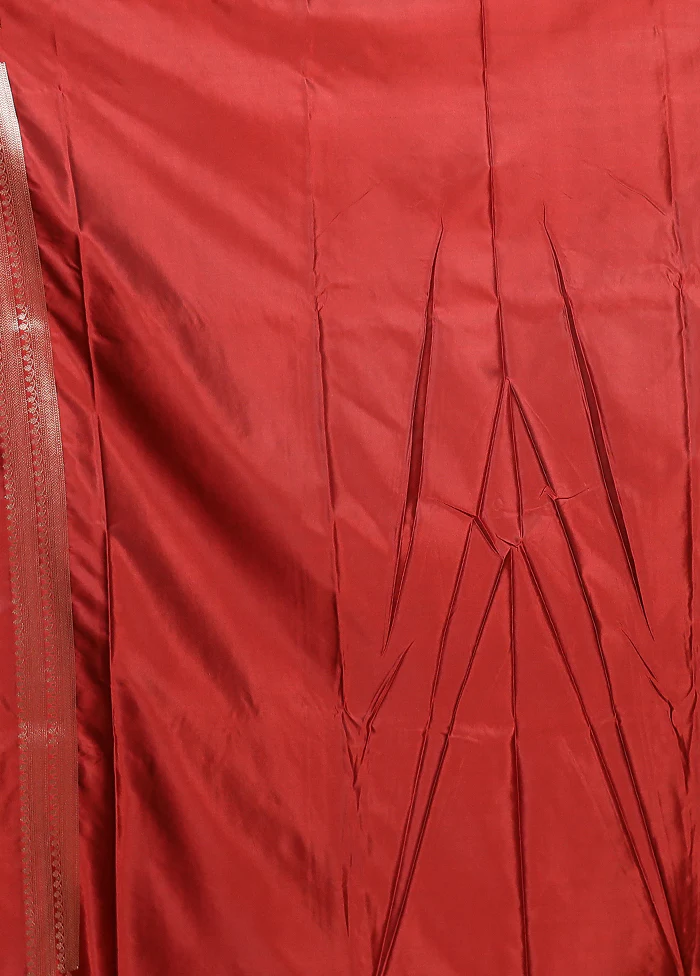 Red Katan Silk Saree With Blouse Piece - Image 5