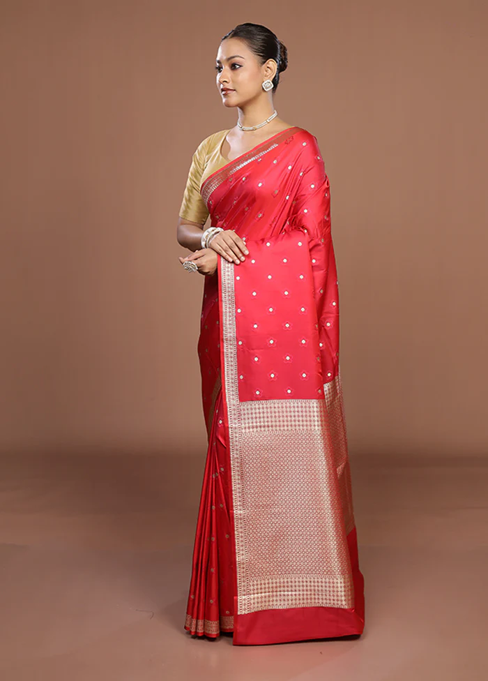 Red Katan Silk Saree With Blouse Piece - Image 4