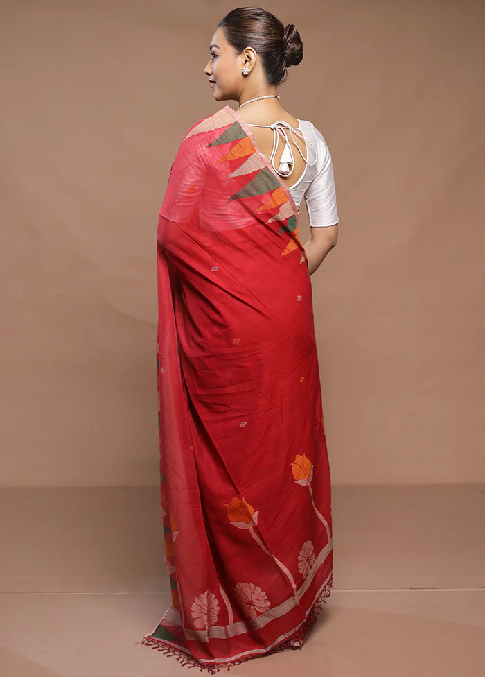 Red Cotton Saree With Blouse Piece - Image 3
