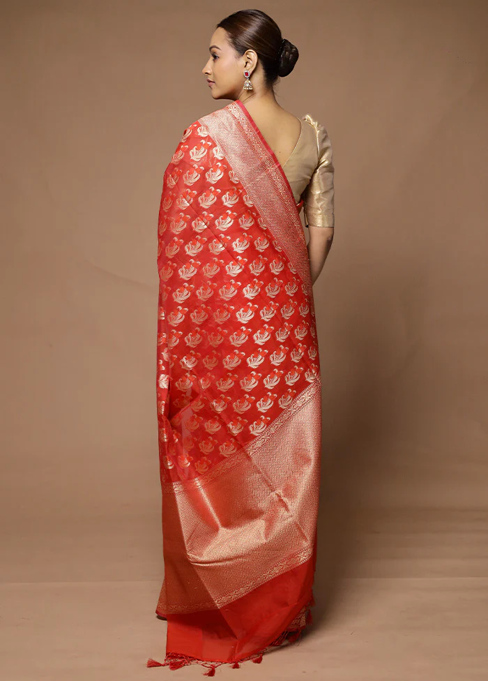 Red Kora Silk Saree With Blouse Piece - Image 3
