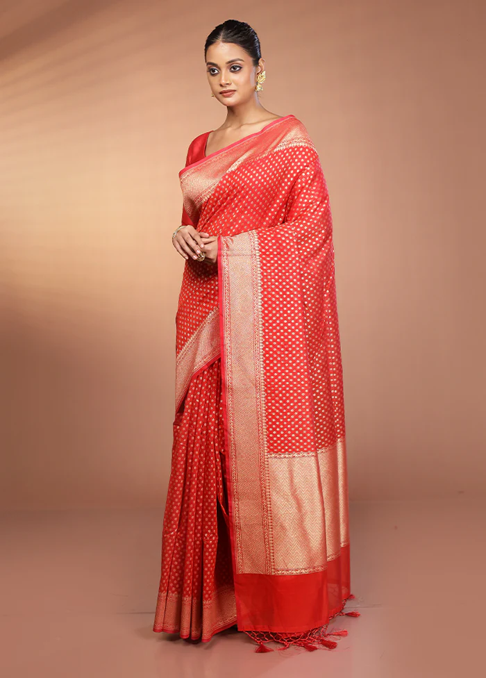 Red Kora Silk Saree With Blouse Piece - Image 4
