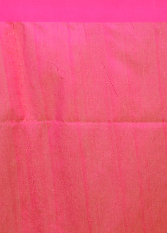 Red Matka Silk Saree With Blouse Piece - Image 5