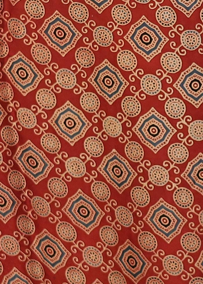 Red Printed Pure Silk Saree Without Blouse Piece - Image 5