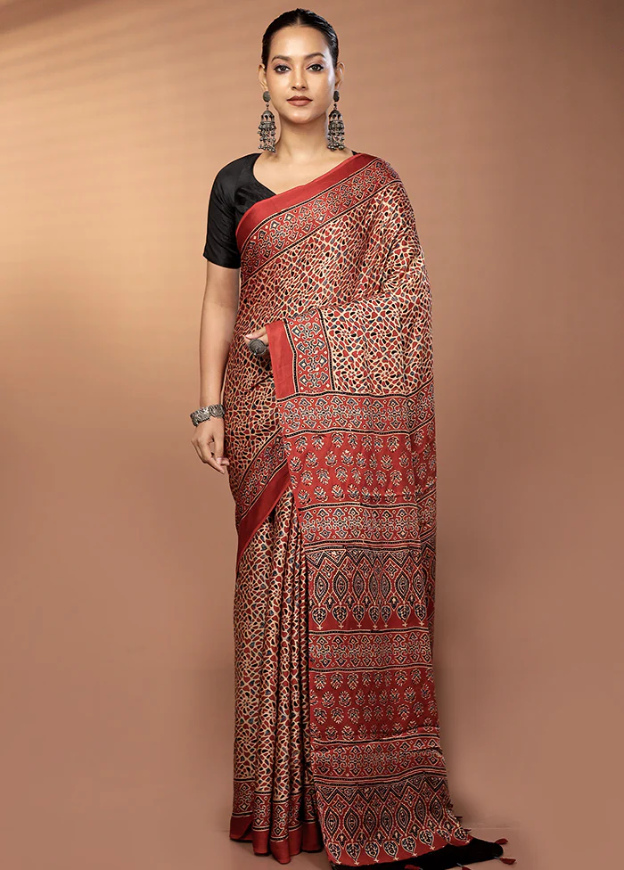 Red Printed Pure Silk Saree Without Blouse Piece - Image 2