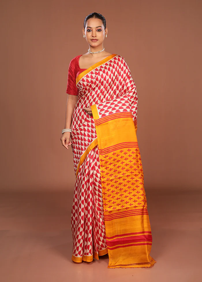 Red Printed Silk Saree Without Blouse Piece - Image 2