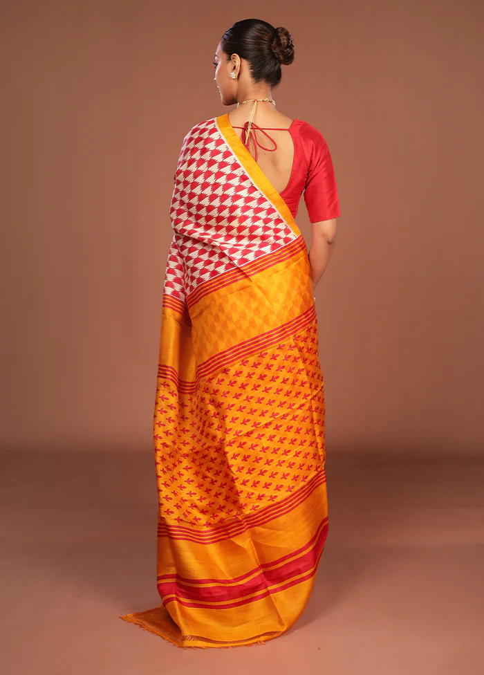 Red Printed Silk Saree Without Blouse Piece - Image 3