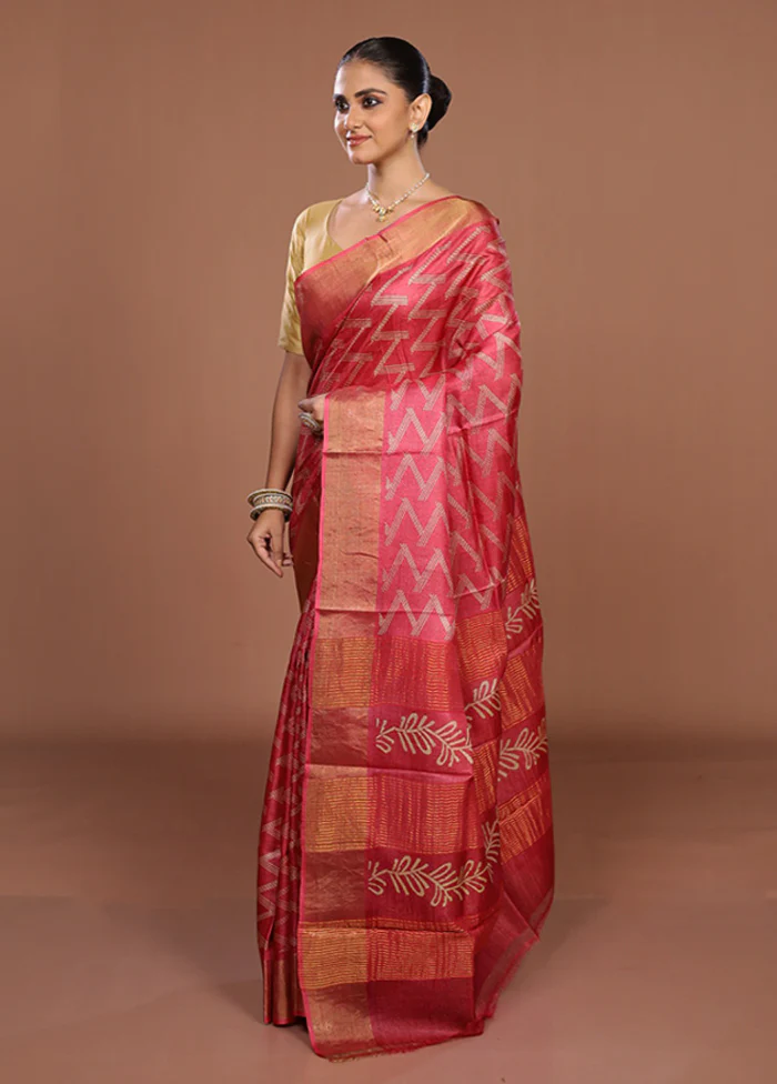 Red Tussar Silk Saree With Blouse Piece - Image 4