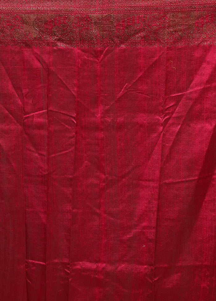 Red Handloom Tussar Pure Silk Saree With Blouse Piece - Image 5