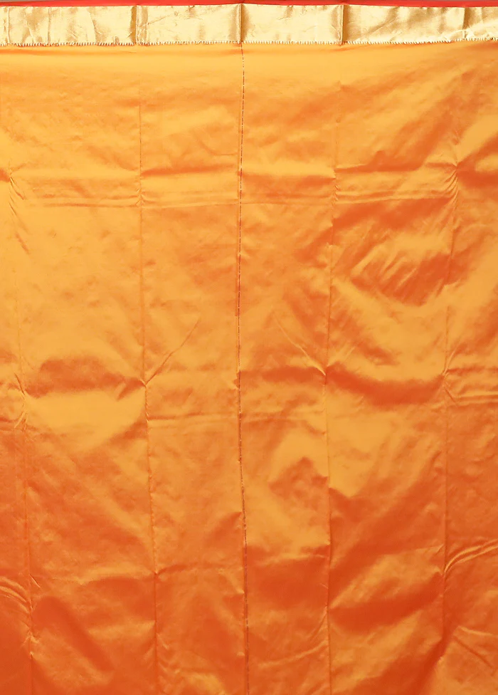 Rust Kanjivaram Silk Saree With Blouse Piece - Image 5
