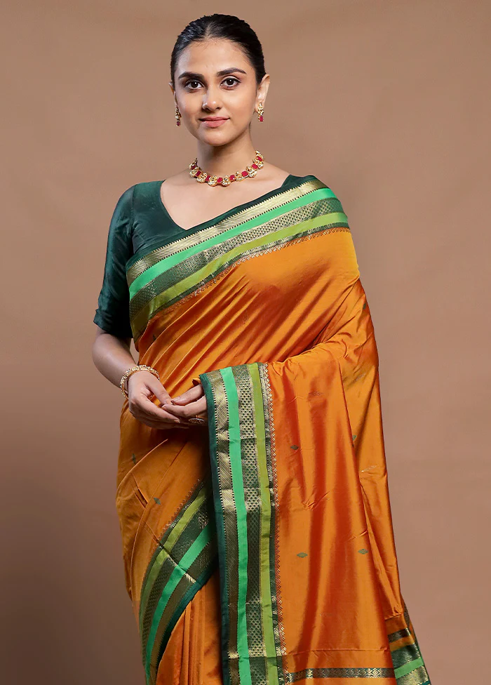 Rust Kanjivaram Silk Saree With Blouse Piece - Image 2