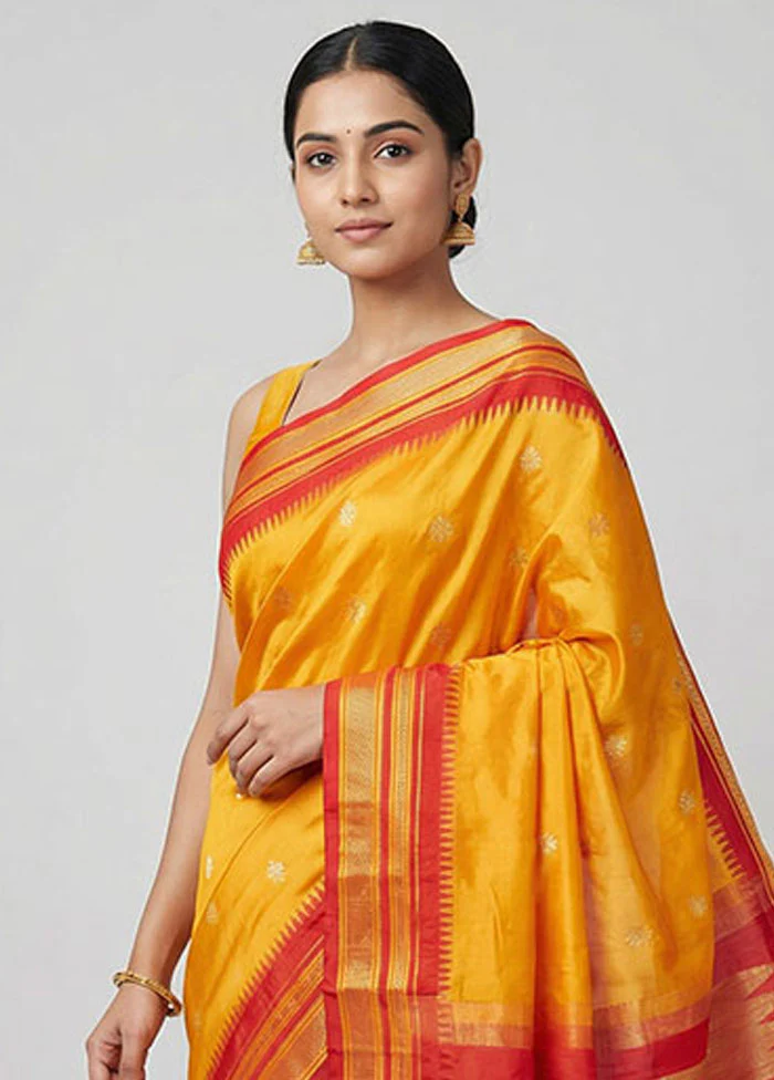Rust Kanjivaram Silk Saree With Blouse Piece - Image 2
