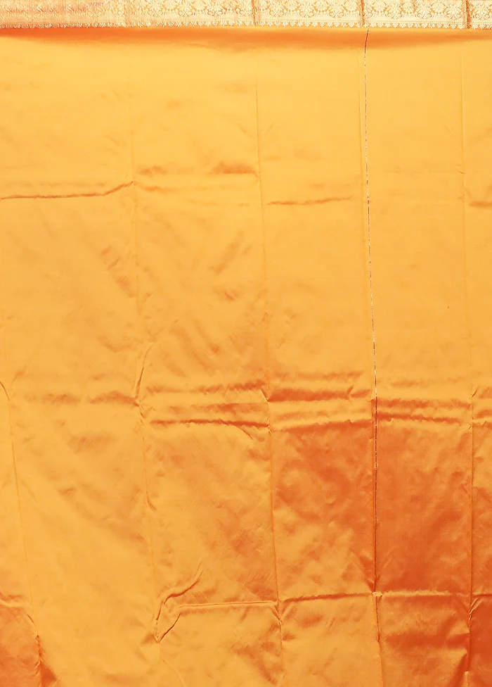 Rust Kanjivaram Silk Saree With Blouse Piece - Image 5
