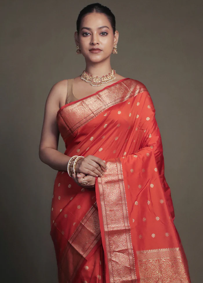 Rust Kanjivaram Silk Saree With Blouse Piece - Image 2
