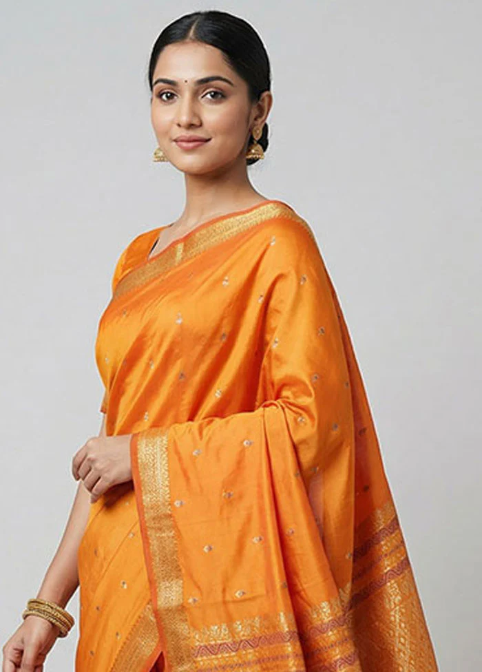 Rust Kanjivaram Silk Saree With Blouse Piece - Image 2