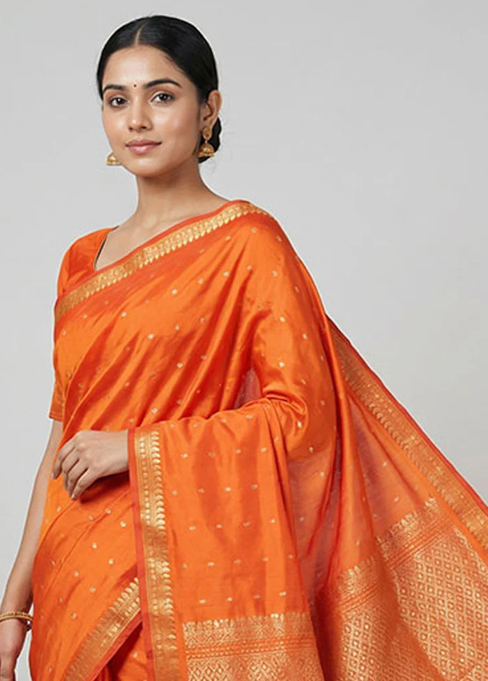 Rust Kanjivaram Silk Saree With Blouse Piece - Image 2