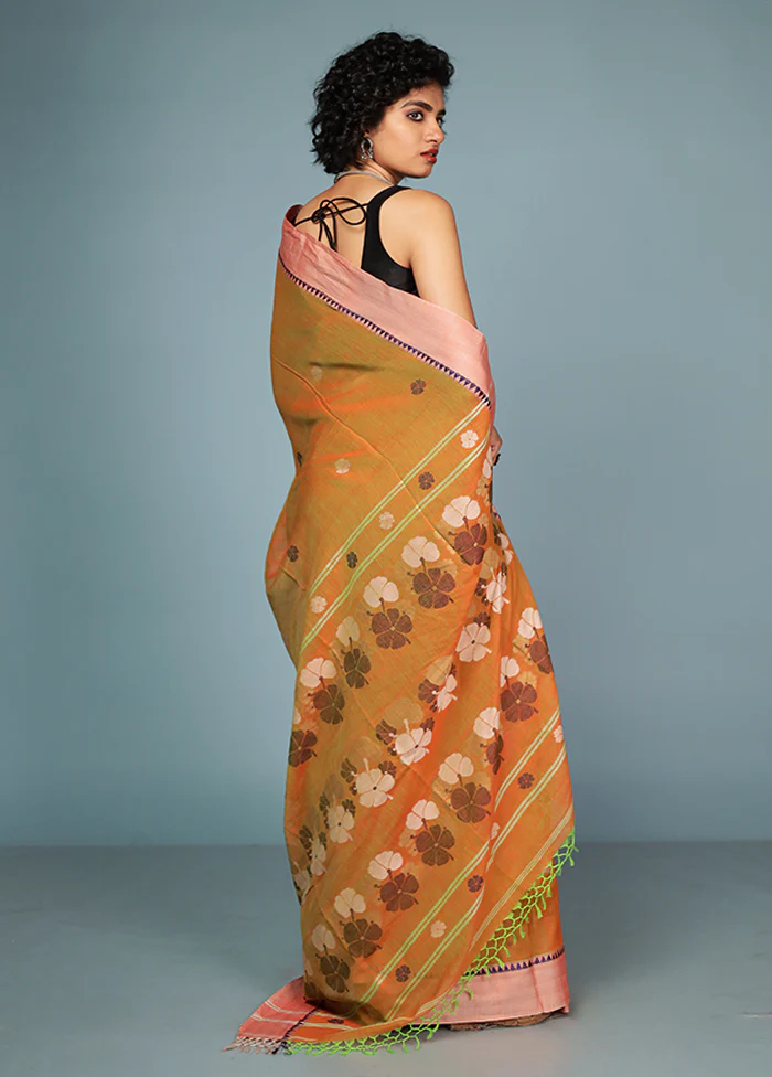 Yellow Matka Silk Saree With Blouse Piece - Image 3