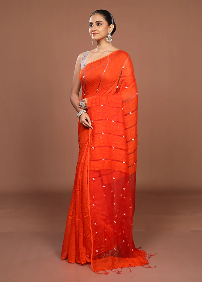 Rust Matka Silk Saree With Blouse Piece - Image 4