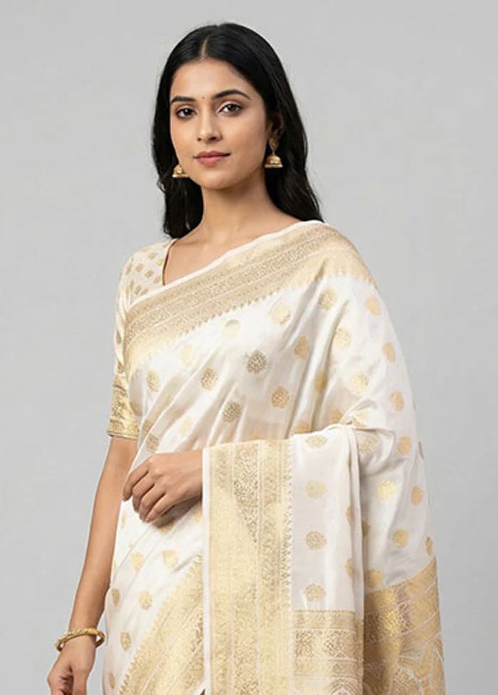 White Banarasi Silk Saree With Blouse Piece - Image 2
