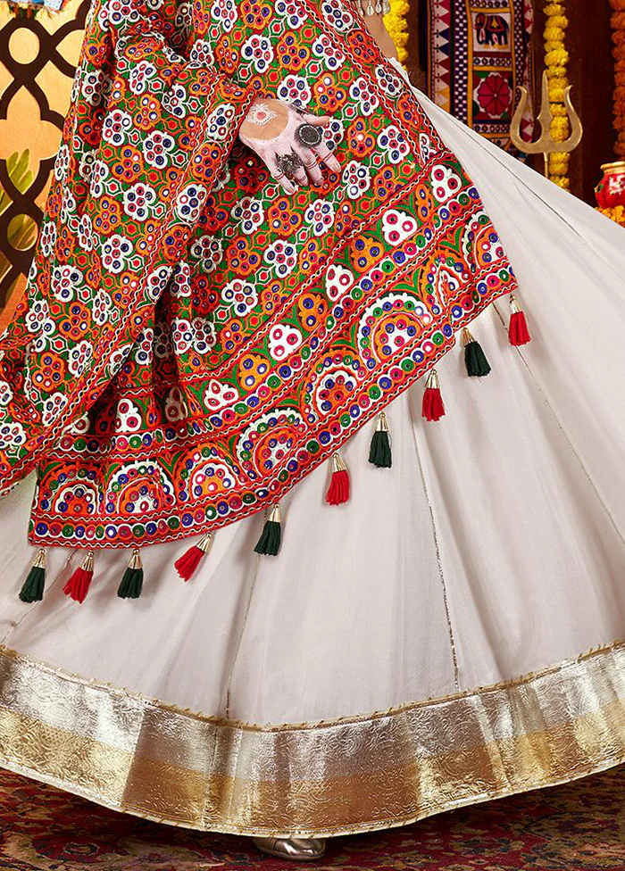 White Blended Silk Dupatta Lehenga Set - Image 3