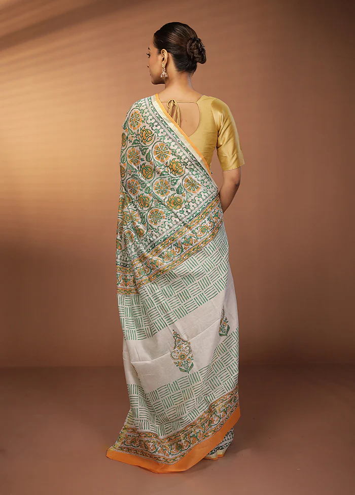 White Chanderi Silk Saree With Blouse Piece - Image 3