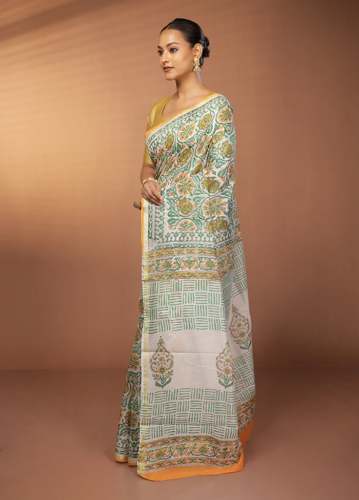 White Chanderi Silk Saree With Blouse Piece - Image 4
