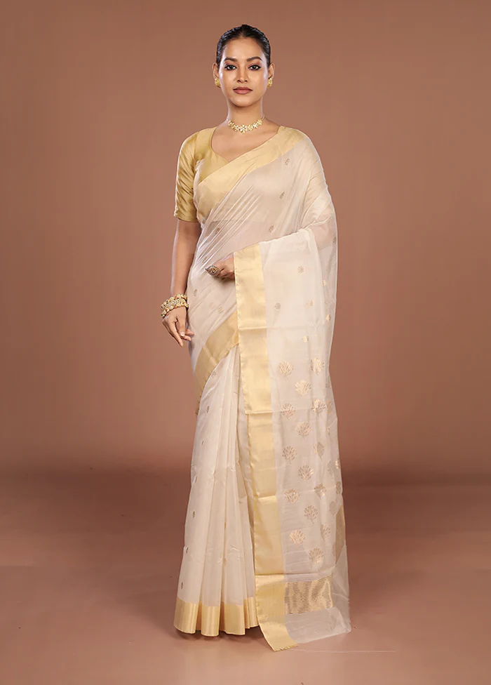 White Chanderi Silk Saree With Blouse Piece - Image 2