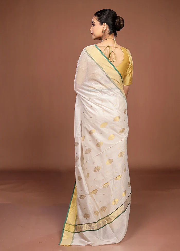 White Chanderi Silk Saree With Blouse Piece - Image 3