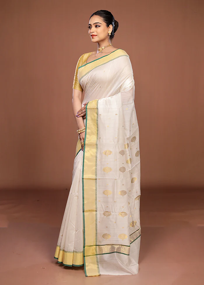 White Chanderi Silk Saree With Blouse Piece - Image 4