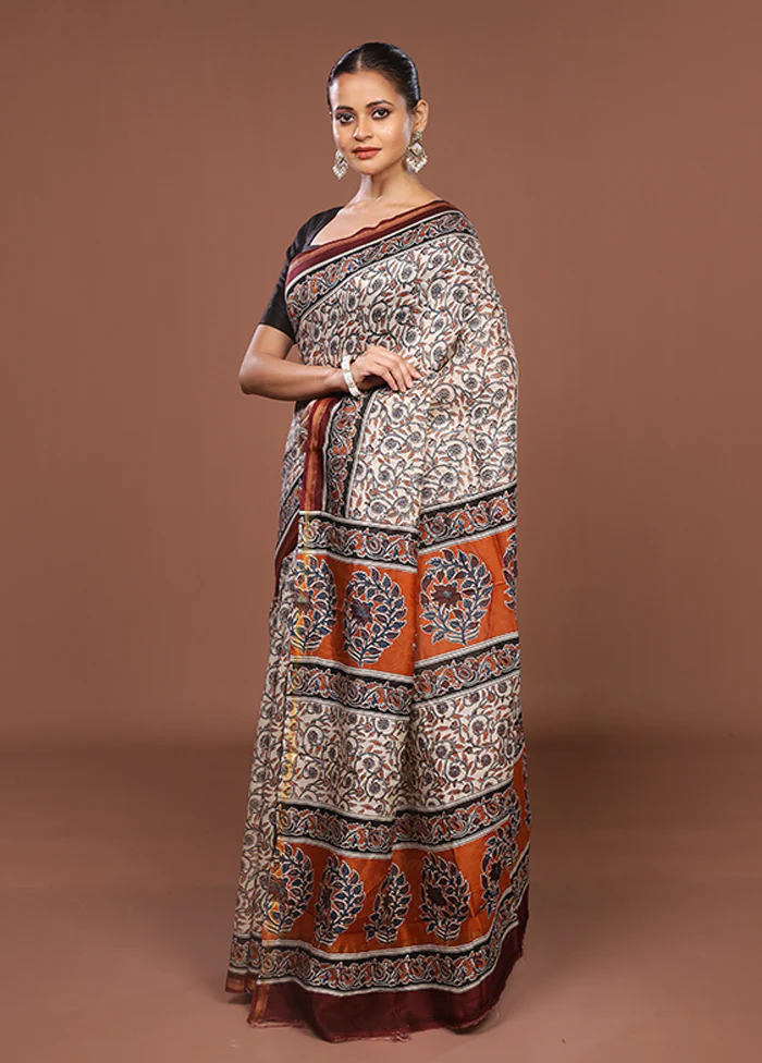 White Chanderi Silk Saree With Blouse Piece - Image 4