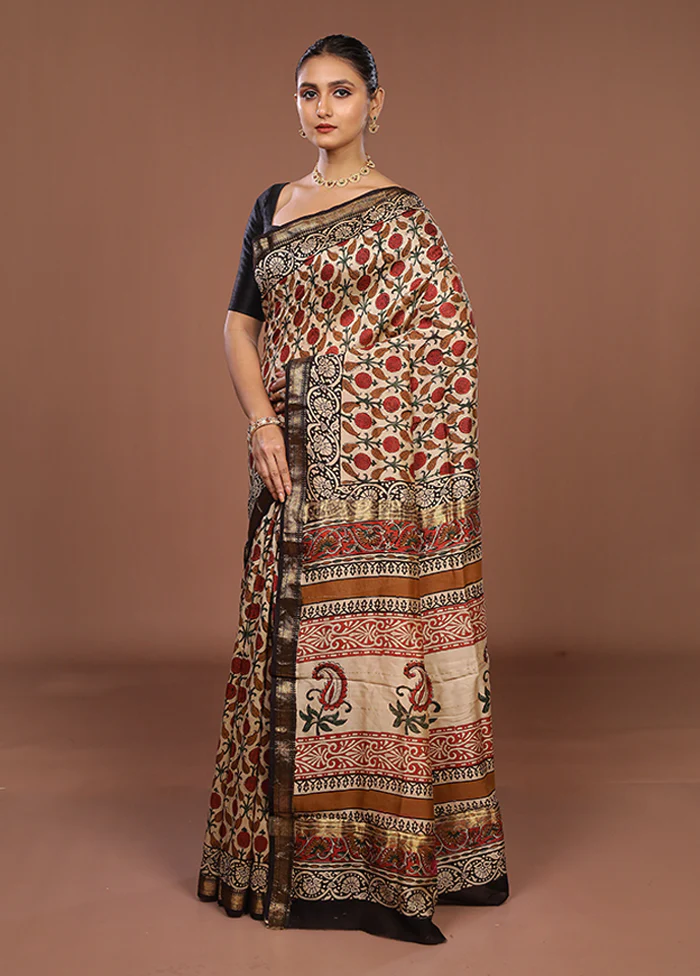 White Chanderi Silk Saree With Blouse Piece - Image 4
