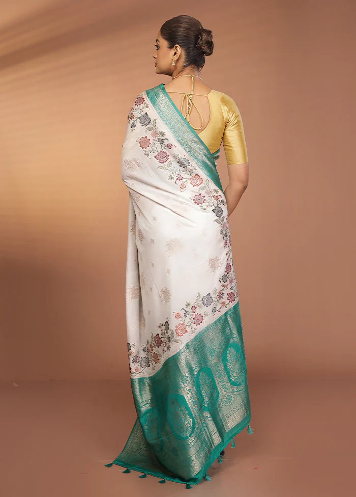 White Dupion Silk Saree With Blouse Piece - Image 3