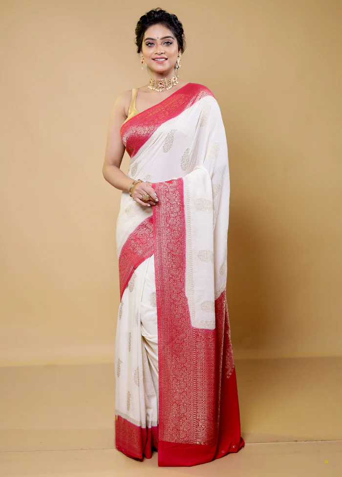 White Dupion Silk Saree With Blouse Piece - Image 2