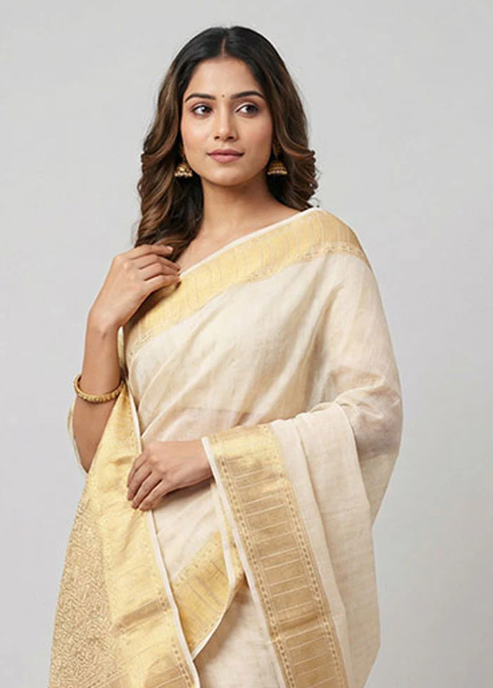 White Dupion Silk Saree With Blouse Piece - Image 2