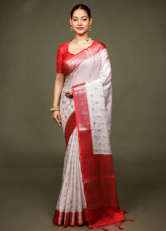 White Dupion Silk Saree With Blouse Piece - Image 2
