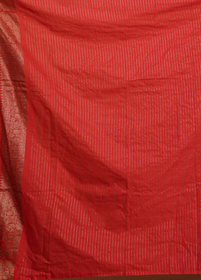 White Dupion Silk Saree With Blouse Piece - Image 5