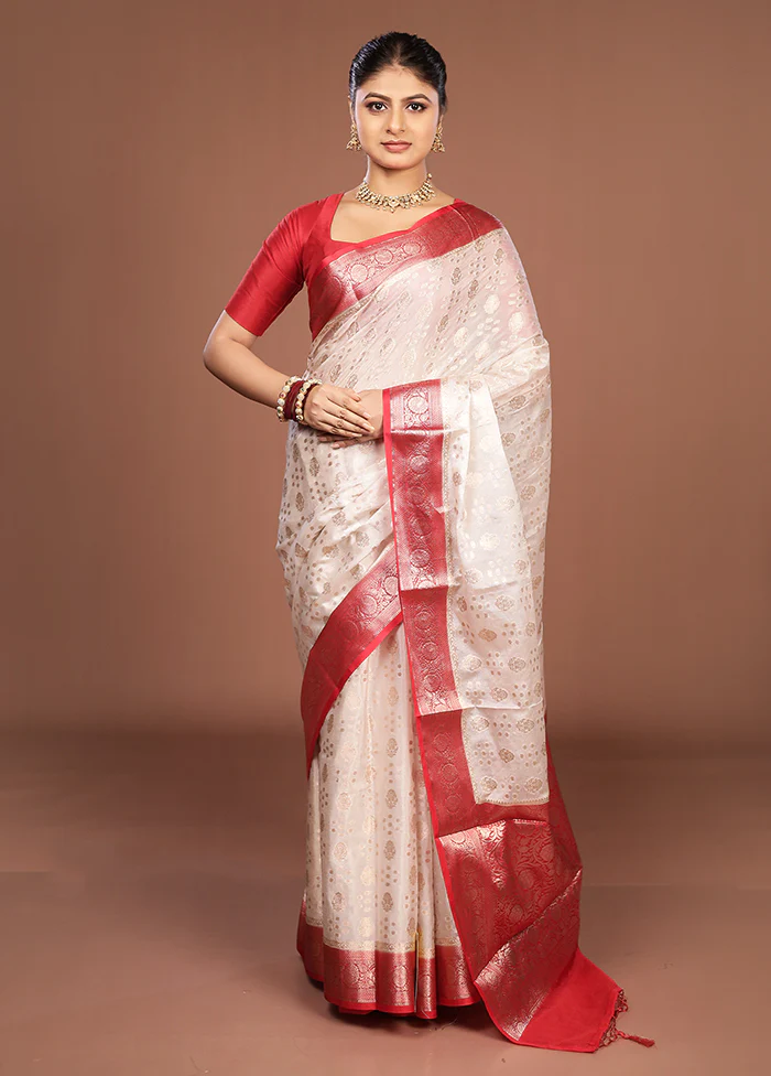 White Dupion Silk Saree With Blouse Piece - Image 2