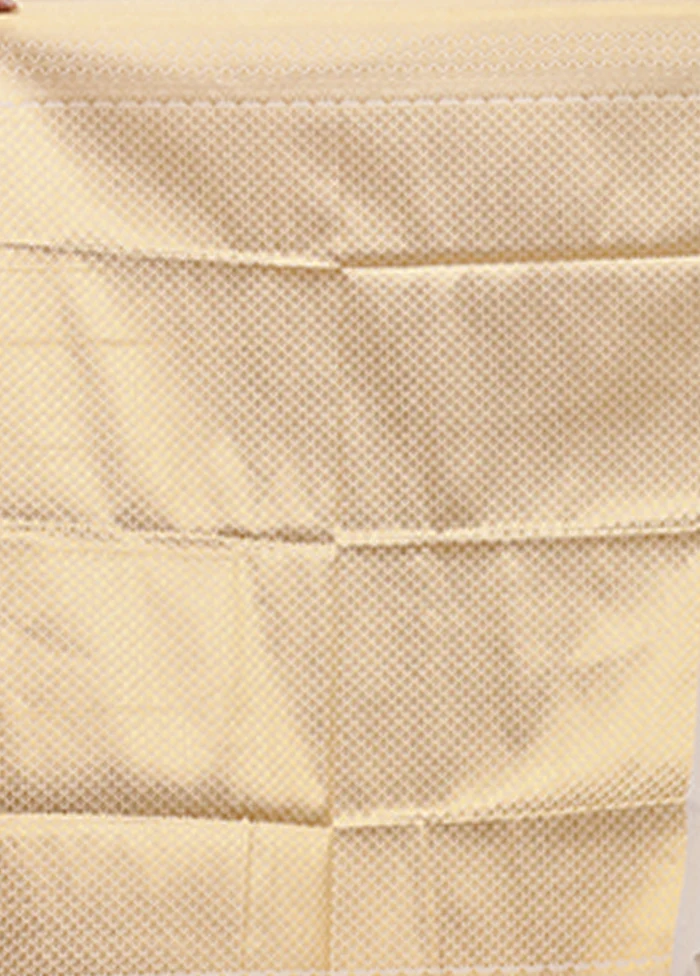 White Dupion Silk Saree With Blouse Piece - Image 5