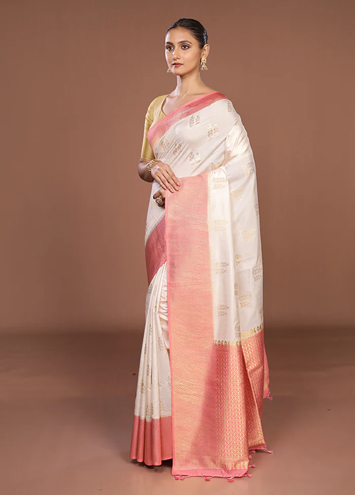 White Dupion Silk Saree With Blouse Piece - Image 4