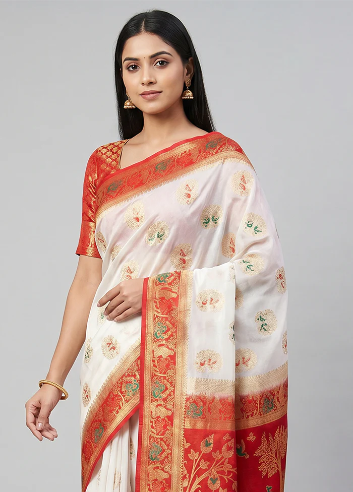 White Dupion Silk Saree With Blouse Piece - Image 2