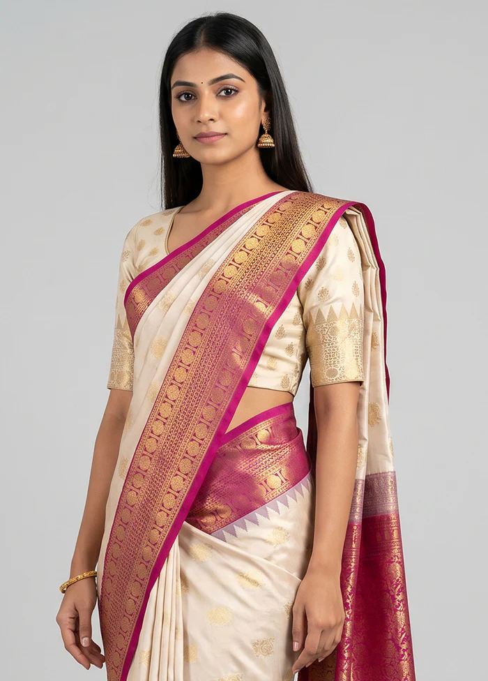 White Gadwal Silk Saree Without Blouse Piece - Image 2