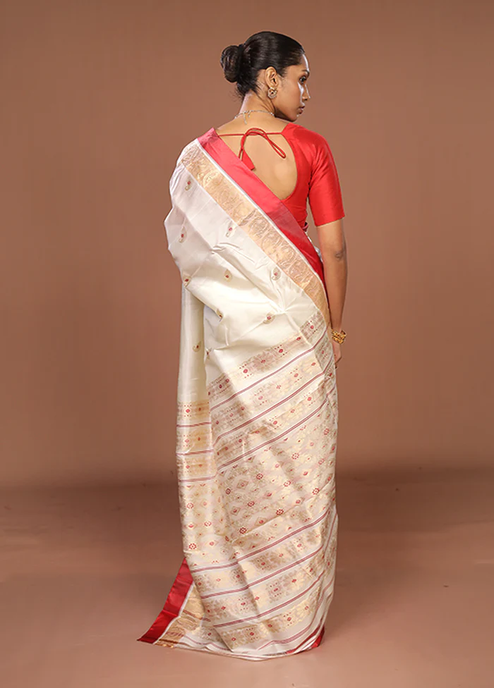 White Garad Pure Silk Saree Without Blouse Piece - Image 3