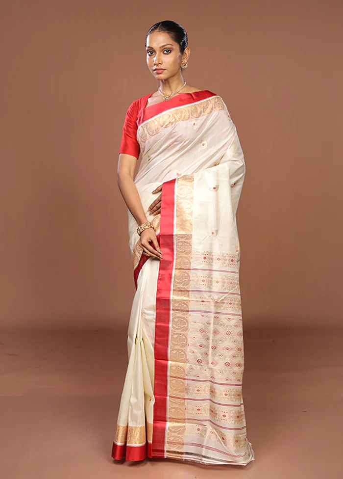 White Garad Pure Silk Saree Without Blouse Piece - Image 4