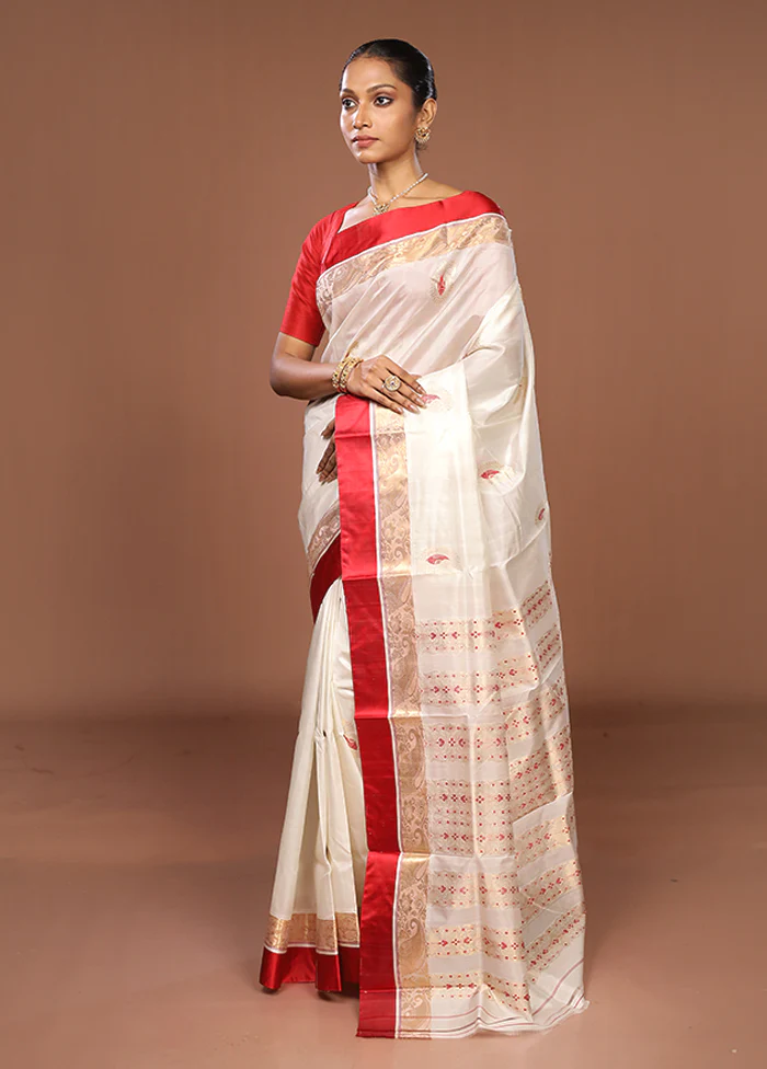 White Garad Pure Silk Saree Without Blouse Piece - Image 4