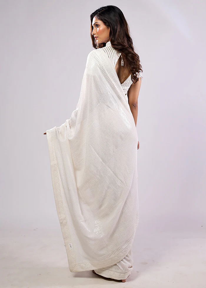 White Georgette Saree With Blouse Piece - Image 4