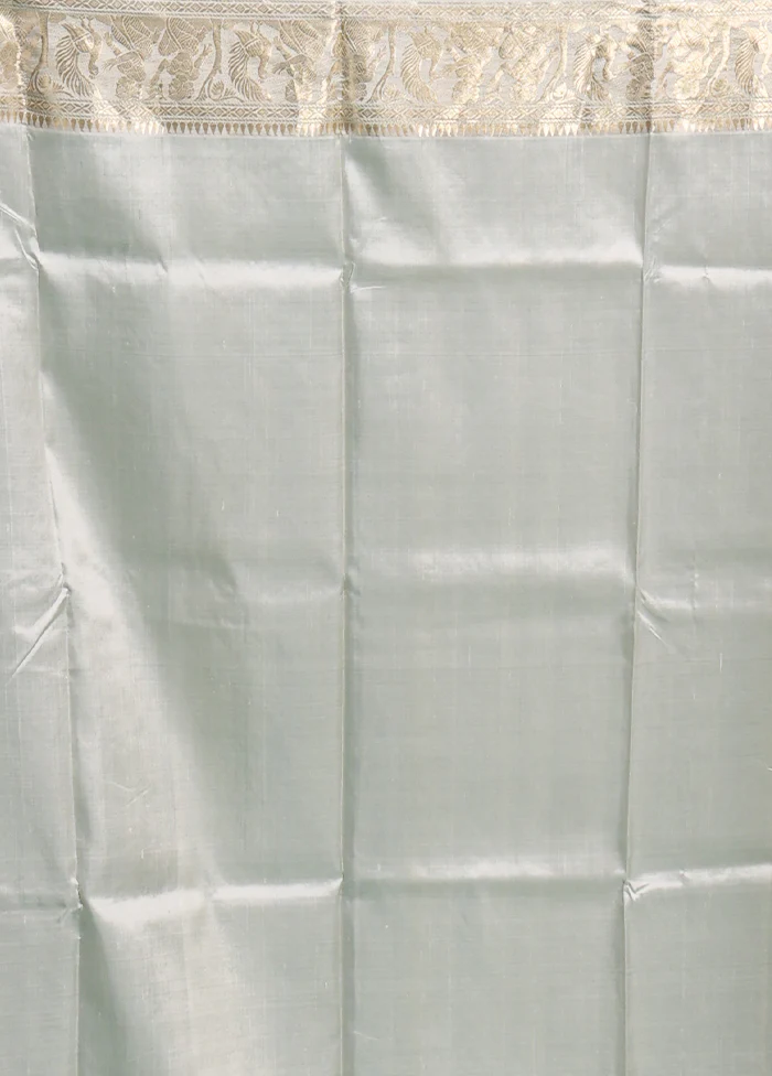 White Handloom Baluchari Pure Silk Saree With Blouse Piece - Image 5