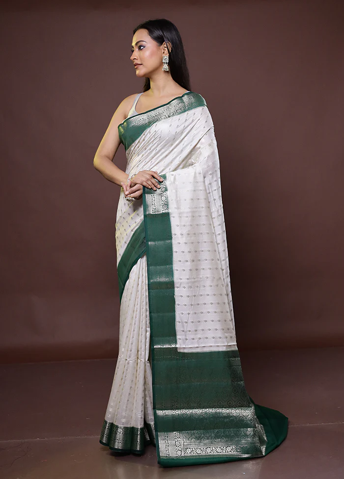 White Handloom Dupion Pure Silk Saree With Blouse Piece - Image 4