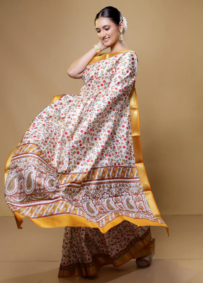 White Handloom Printed Pure Silk Saree Without Blouse Piece - Image 4