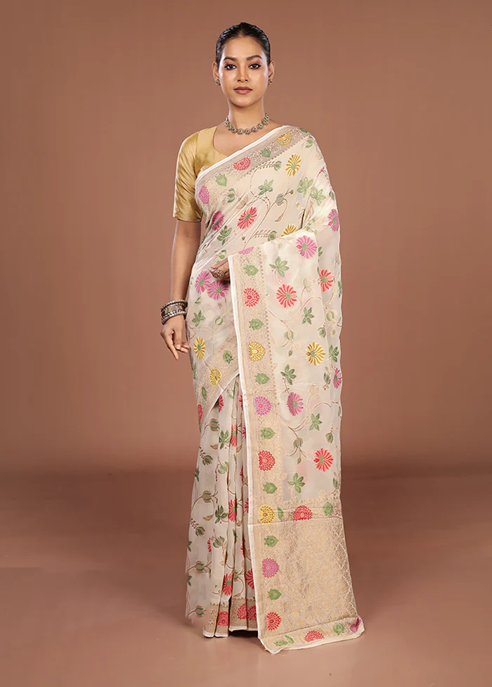 White Handloom Pure Georgette Saree With Blouse Piece - Image 2