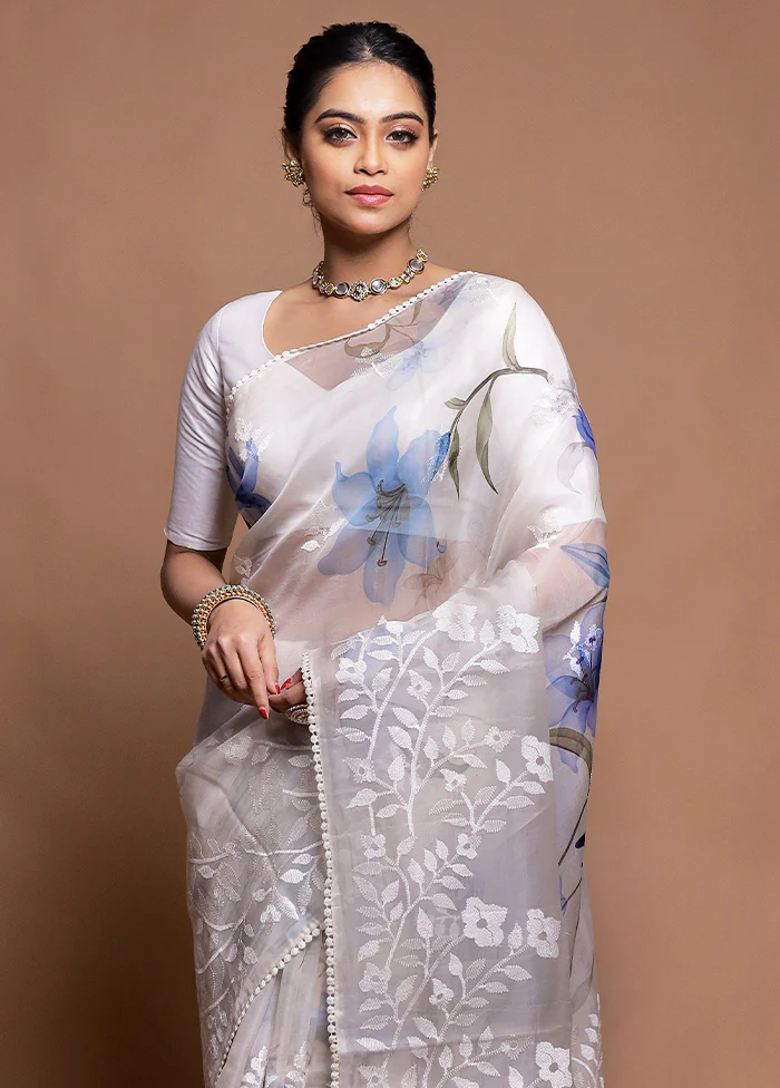White Handloom Pure Organza Saree With Blouse Piece - Image 2