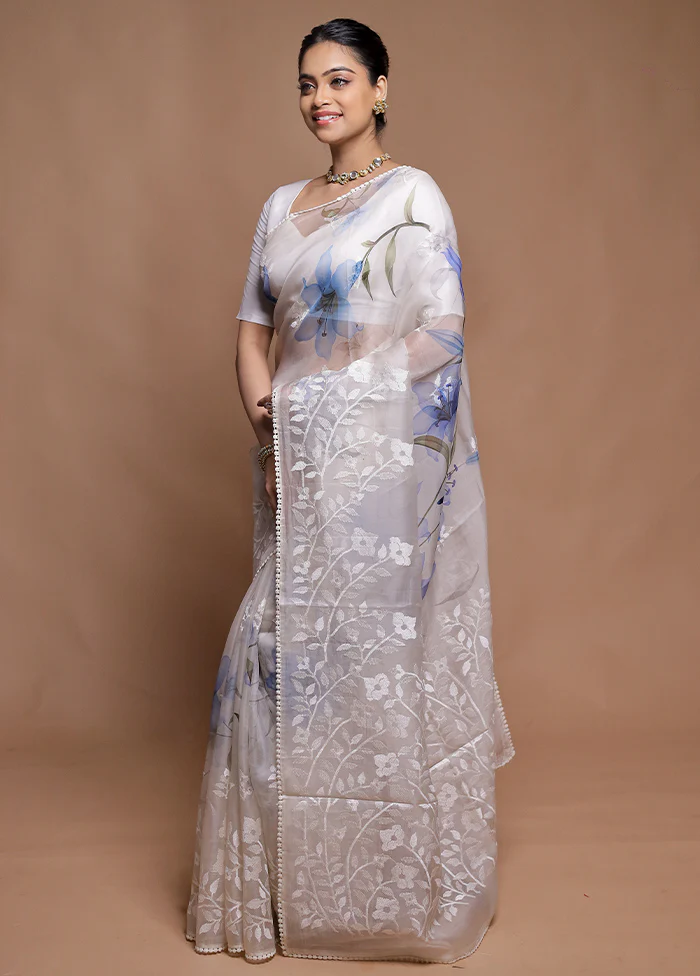 White Handloom Pure Organza Saree With Blouse Piece - Image 4